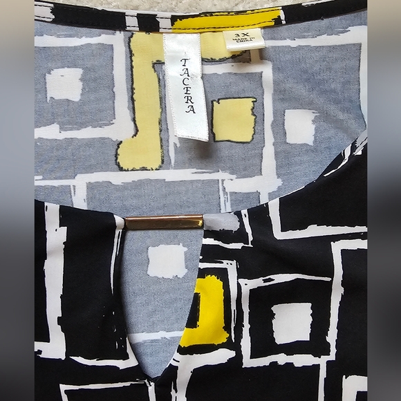 Tacera Keyhole Tunic Sizx 3X - Picture 2 of 3